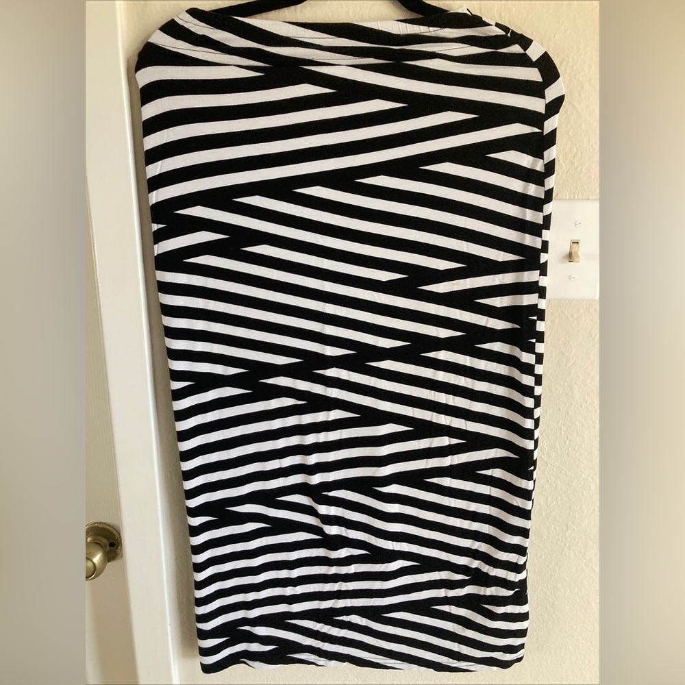 Anthropologie Black/White Diagonal Stripe Stretch Rayon Maxi Skirt  S